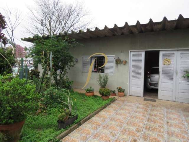 Terreno à venda na Rua Araranguá, 41, América, Joinville por R$ 1.310.000