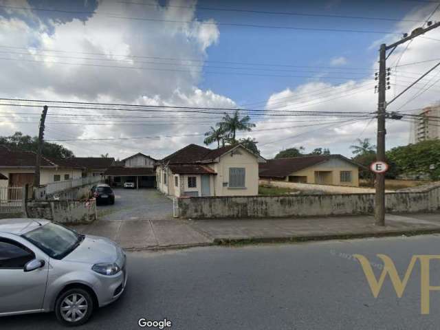 Terreno à venda na Rua São Roque, 83, Floresta, Joinville por R$ 1.490.000