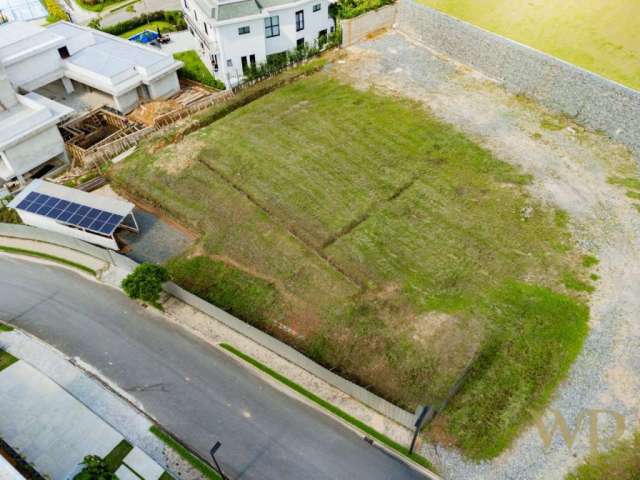 Terreno à venda na Rua Orleans, 833, América, Joinville por R$ 3.400.000