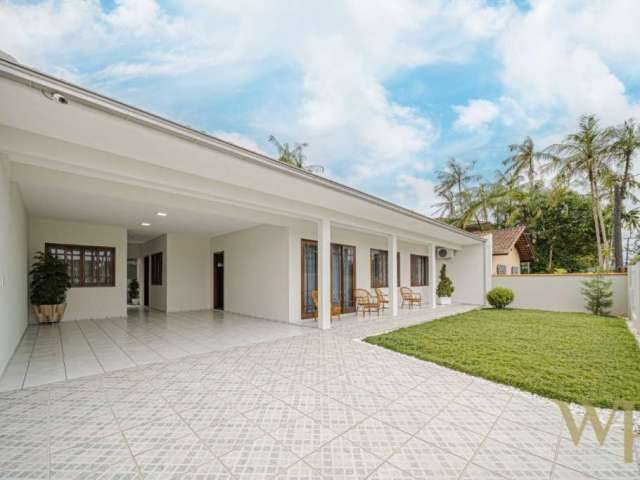 Casa com 3 quartos à venda na Rua Senador Rodrigo Lobo, 475, Iririú, Joinville por R$ 660.000