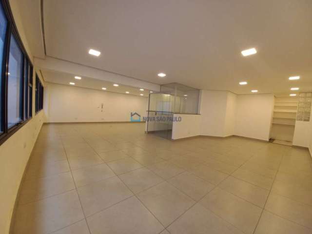 Sala comercial de 86 m², atrás do metrô Santa Cruz