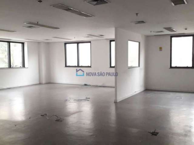 Conjunto comercial para locação próximo à Av. Paulista