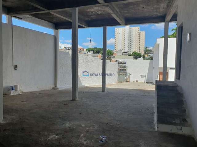 Galpão Comercial Estratégico e versátil localizado na Vila Santa Catarina