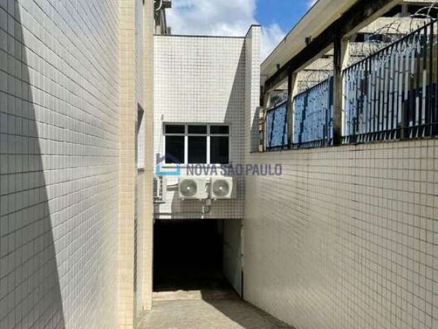 prédio comercial com abits bairro jabaquara