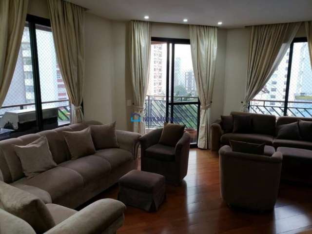 Apartamento com 4 quartos, Vila Mariana