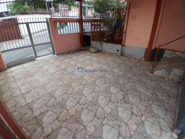 Casa com 2 Dormitórios na Vila das merces