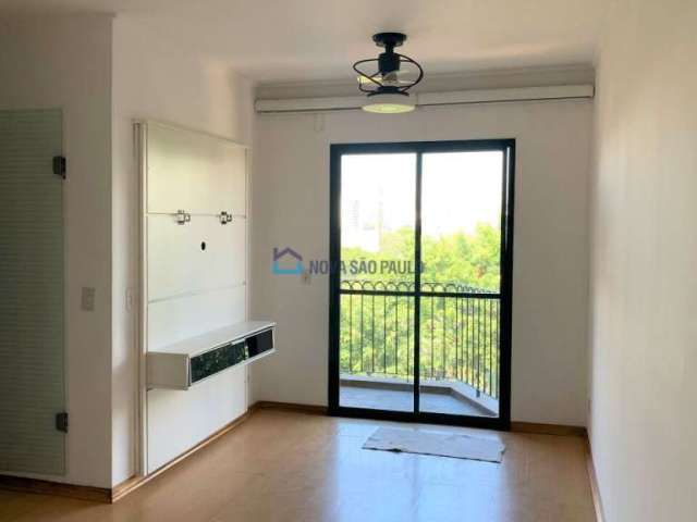 Apartamento à venda, na Vila Mariana, a 700 metros do metrô Chácara Klabin