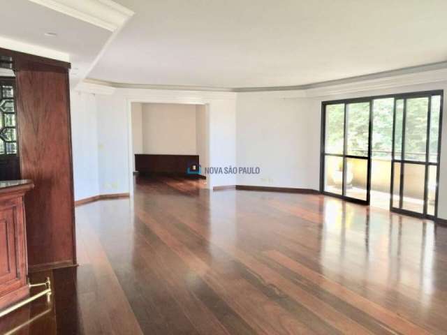 Apartamento no Pacaembu - Alto Padrão