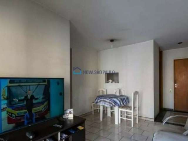 Apartamento com 02 dormitórios; região Jardim São Savério.