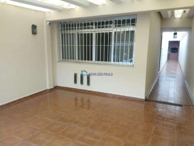 Sobrado próximo a USP Cidade Universitária . 04 quartos (1 suíte) . 4 banheiros . 2 vagas . 150m a.c