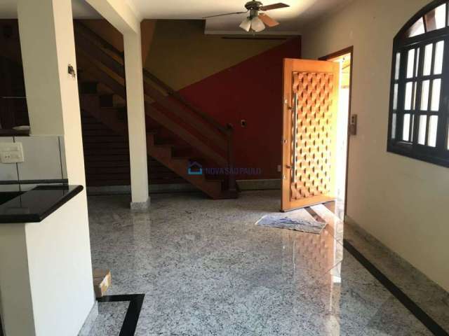 Bela Vista - Casa de Vila  de 121m² 3 dormitórios e 1 vaga