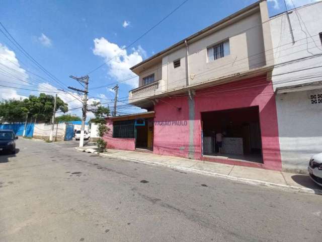 Casa à venda para renda  na Água Funda perto do Zoológico.