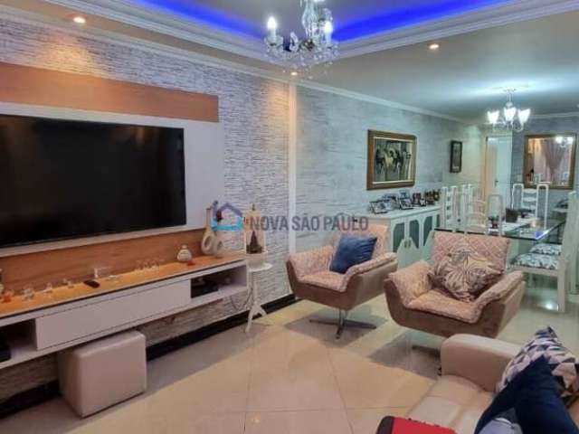 Casa assobradada à venda com 126m², 03 quartos e 01 vaga (Metrô Jabaquara)