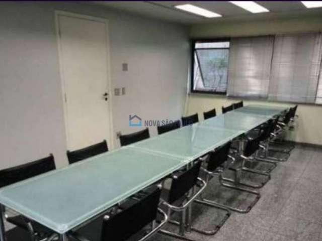 Vende Sala Comercial 35m² - Liberdade - SP