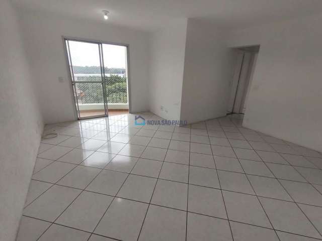 Apartamento a Venda Vila Guarani / 2 dormitórios /1 Vaga, 58m²