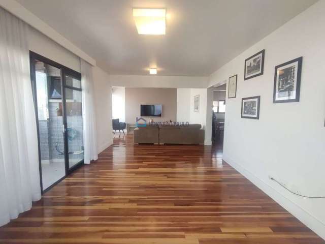 Apartamento Ipiranga. 145M. 3 quartos. 2 vagas. Oportunidade.