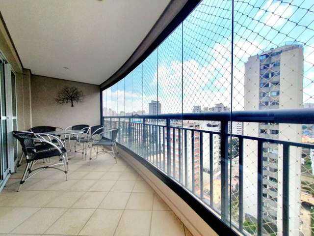 Apartamento vago, vagas demarcadas, depósito, andar alto e excelente padrão!