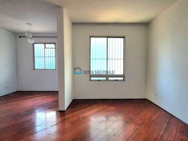 Apartamento na Cursino  56m² Útil, com 2 dormitórios e 1 vaga, prontinho para morar! Oportunidade!