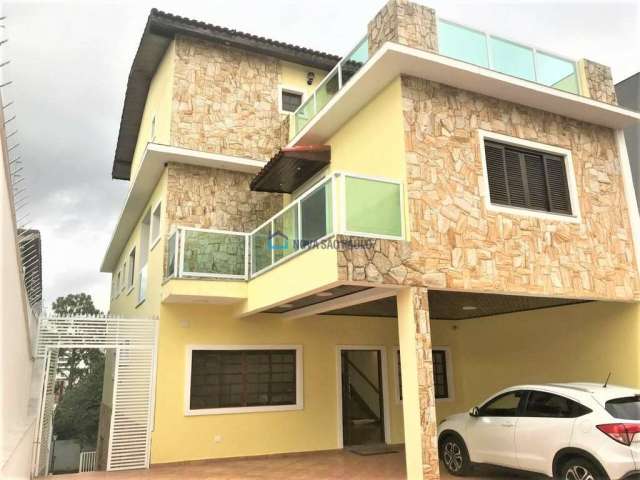 Aceita pet!!! Casa com piscina, 3 suites e 8 vagas em São Caetano.