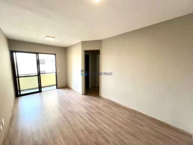 Apartamento em andar alto com 57m² de área útil.