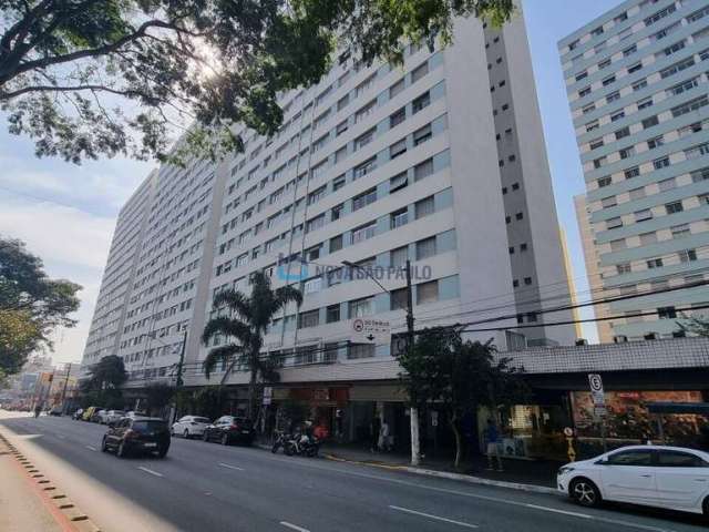 Apartamento, impecável, andar bem Alto, lazer, entrar e morar! 3 min (250m) a pé ao Metrô Saúde