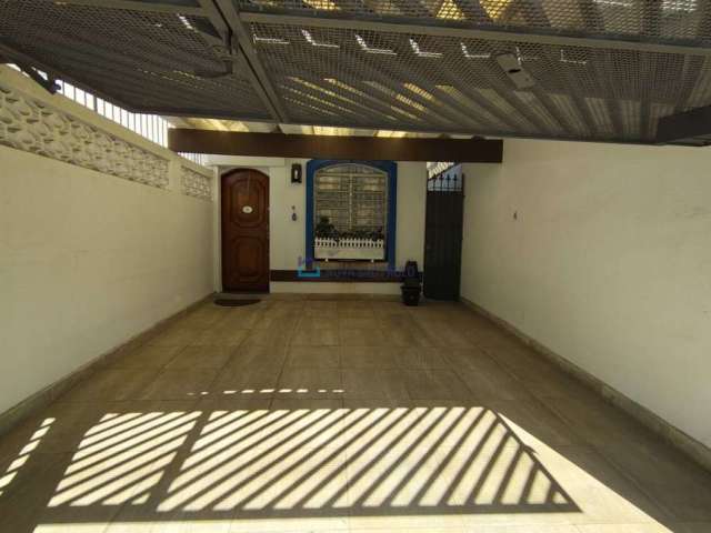 Casa com 3 dormitórios no Campo Belo