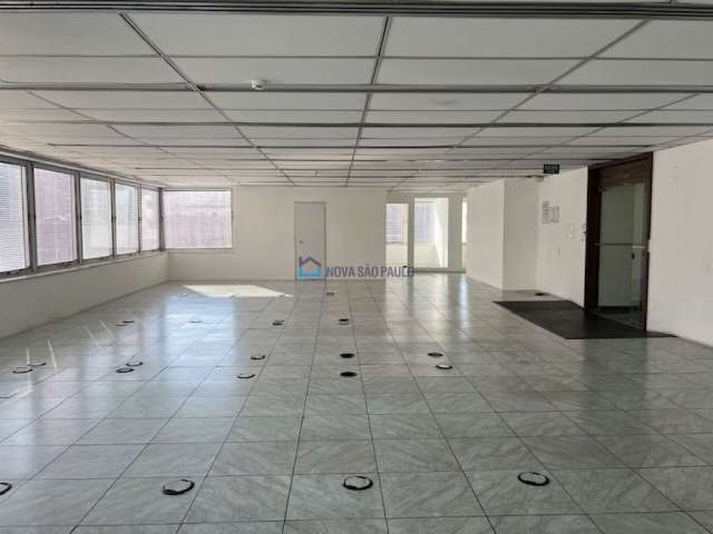 Conjunto Comercial no Itaim Bibi| 129,67 m²| 3 vagas