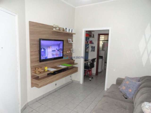 Apartamento 2 dormitórios - bairro da Saúde