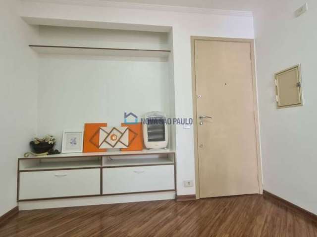 Venda apartamento Aclimação  1 dormitório  1 vaga 45 M²