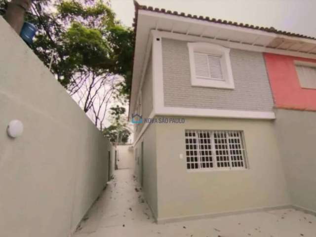 Casa Sobrado,3 dórmitórios sendon 1 suite,garagem 4 carros