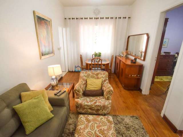 Residencial ou Comercial! Casa térrea, edícula, quintal, 2 vagas! 4 min(400m) a pé ao metrô Saúde