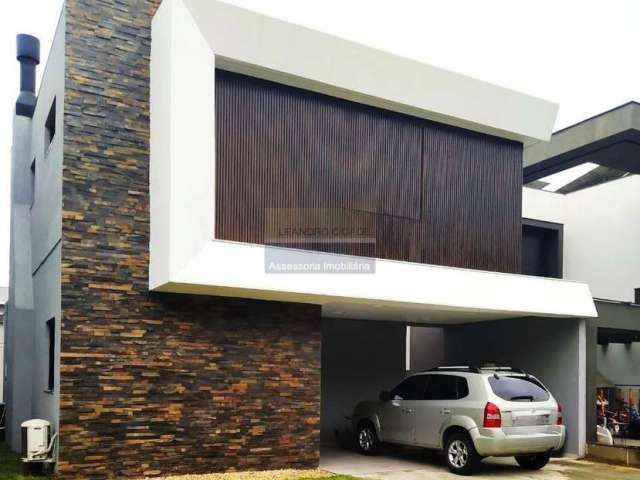 Casa de condomínio 3 dormitórios à venda no Bairro Condomínio Buena Vista com 190 m² de área privativa - 2 vagas de garagem