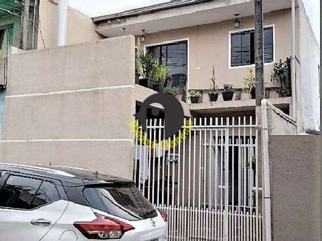 Sobrado de 120m² com 3 quartos e 2 banheiros à venda no bairro Sitio Cercado.