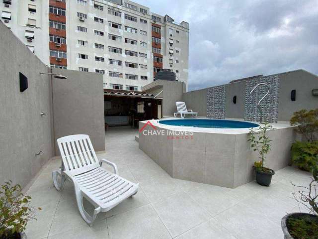 Sobrado com 200m2, 3 dormitórios (3 suítes), piscina e 2 vagas, no boqueirão - santos/sp