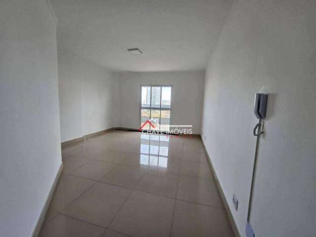 Conjunto comercial com 110m2, 3 banheiros, na vila mathias - santos/sp