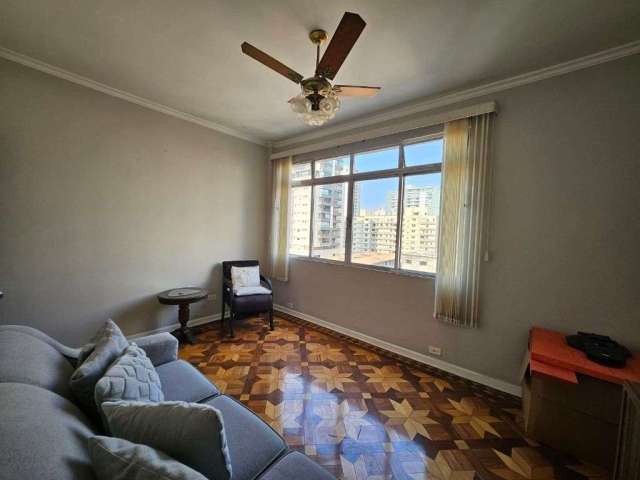 Apartamento com 76 m2, 2 dormitórios, na quadra da praia, 1 vaga de garagem, no embaré - santos/sp