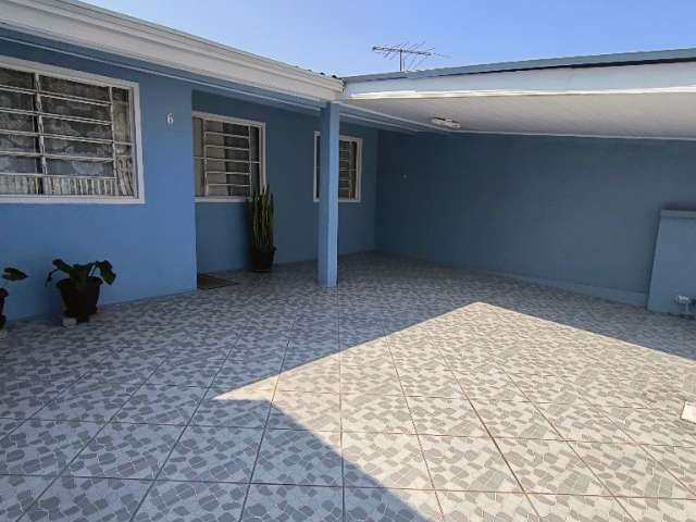 Casa 3 dormitórios no Alto Boqueirão( financia)