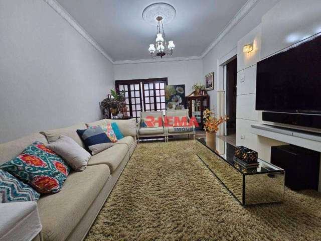 Sobrado com 3 dormitórios à venda, 350 m² por R$ 1.580.000,00 - Vila Belmiro - Santos/SP