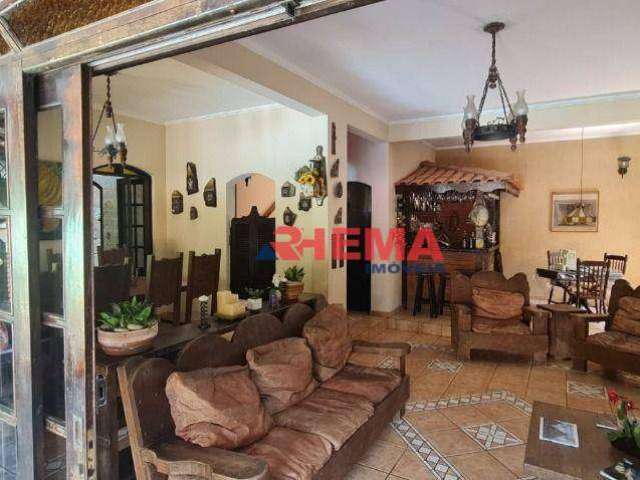 Sobrado com 4 dormitórios à venda, 500 m² por R$ 2.450.000,00 - Morro Nova Cintra - Santos/SP
