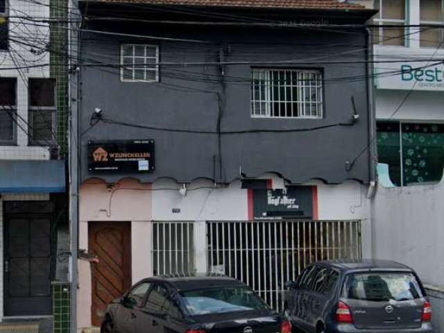 Casa comercial com  m  salas e  banheiros em Santana