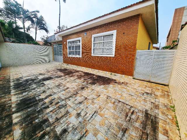 Casa Térrea 2 Dormitórios Lado Linha no Jardim Ribamar para Locação Definitiva