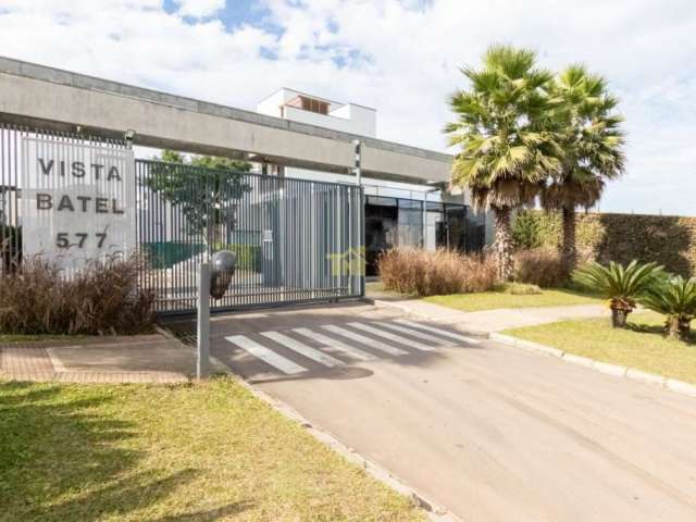 Casa em Condomínio com 3 quartos, com 208 m2, Campo Comprido