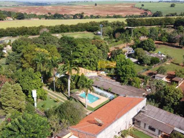 Linda chácara com 3 dormitórios à venda, 1200 m² por R$ 790.000 - Glebas California - Limeira/São P