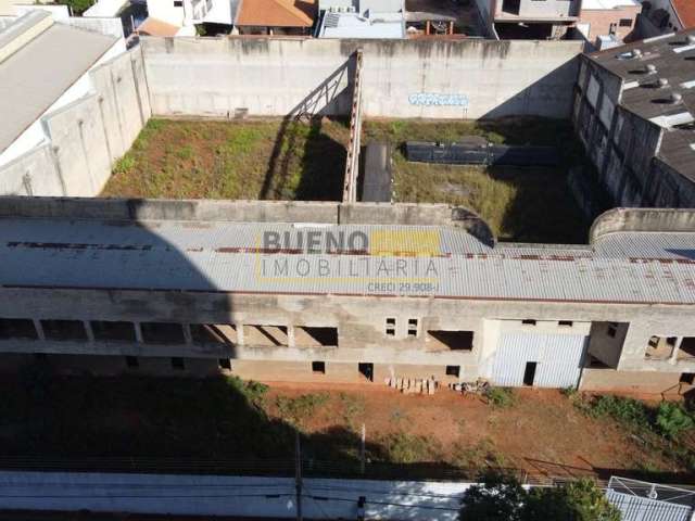 Excelente galpão com área de 2250m² localizado no Jardim Ipiranga em Americana-SP.