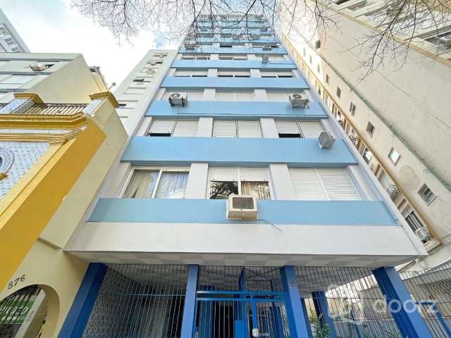 Apartamento com 2 quartos à venda na Rua Duque de Caxias, 888, Centro Histórico, Porto Alegre, 66 m2 por R$ 499.000