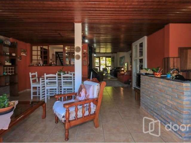 Casa em condomínio fechado com 3 quartos à venda na Rua Dea Coufal, 1450, Ipanema, Porto Alegre, 220 m2 por R$ 829.000