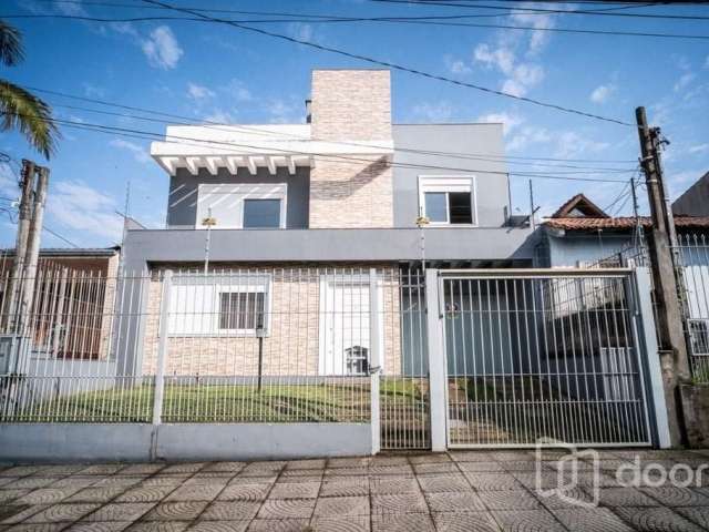 Casa com 4 quartos à venda na Rua Egon Frederico Becker, 96, Morro Santana, Porto Alegre, 200 m2 por R$ 729.000