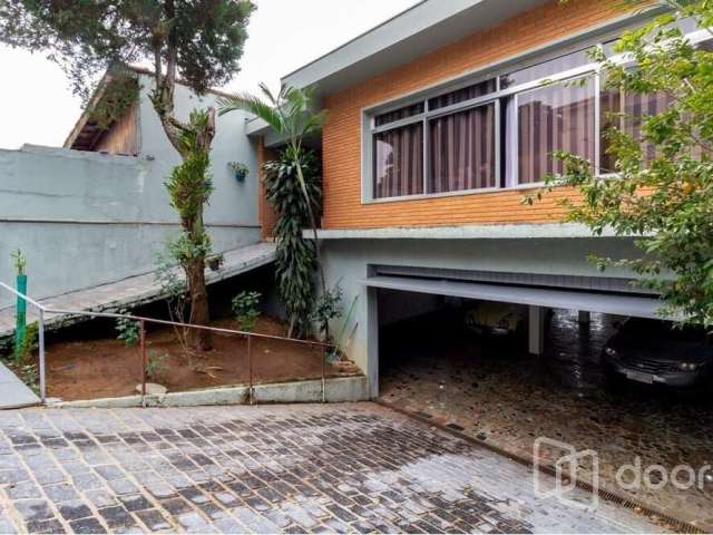 Casa com 3 quartos à venda na Jamil Safady, 129, Vila Romana, São Paulo, 407 m2 por R$ 1.790.000