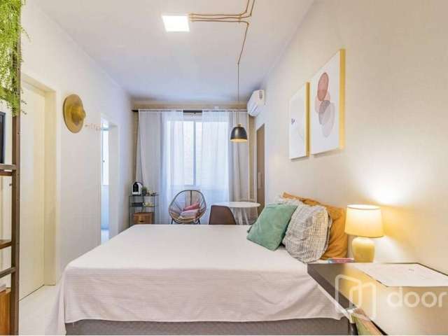 Apartamento com 1 quarto à venda na Rua Vinte e Quatro de Outubro, 1347, Auxiliadora, Porto Alegre, 26 m2 por R$ 239.900