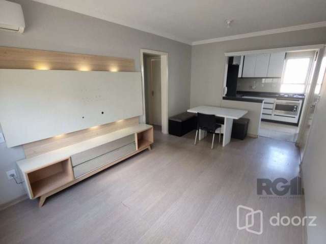 Apartamento com 2 quartos à venda na Rua Chico Pedro, 206, Camaquã, Porto Alegre, 56 m2 por R$ 279.000